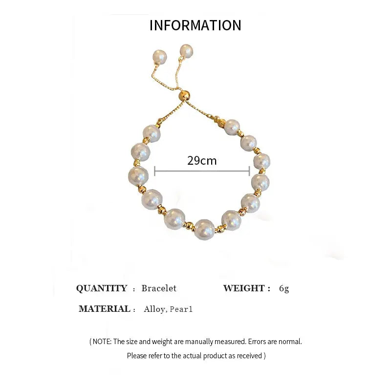 Stylish baroque simulated pearl bracelet for women, exuding elegance and charm, ideal for birthday party gifts and fashion-forward ladies' jewelry.
